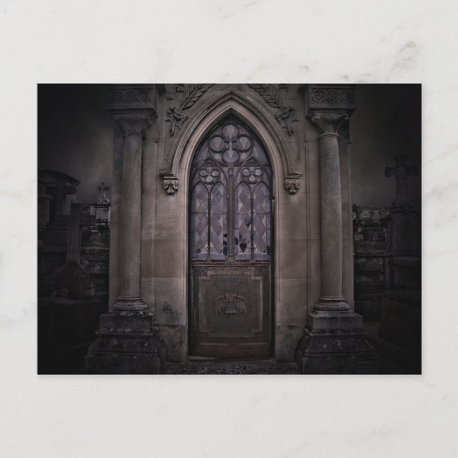 Cartão Postal Escriptação de cemitério gótico do Halloween escur (Frente)