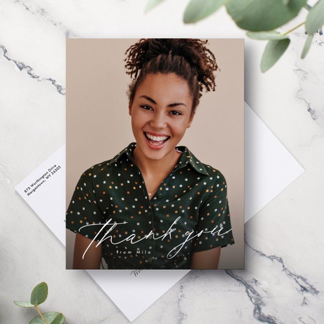 Cartão Postal Escrito elegante um obrigado de graduação de fotos (Criador carregado)