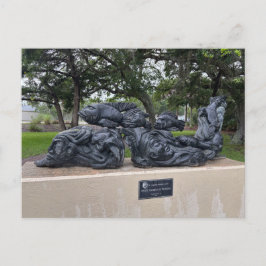 Cartão Postal Escultura de Bronze de Soldados Caídos