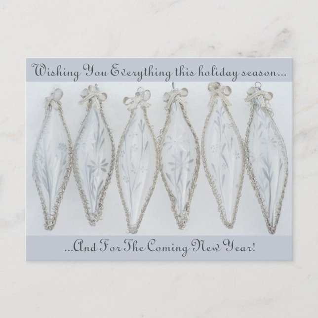 Cartão Postal Esfera de Natal de vidro prateado em vinda (Frente)