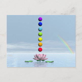 Cartão Postal Esferas coloridas para chakras sobre a bela líbia