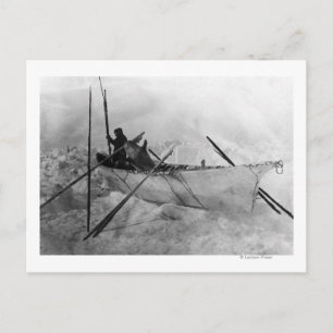 Cartão Postal Esquimó em Barco feito com Pele chamado Omiak