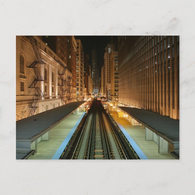 Cartão Postal Estação "L" de Chicago à noite (Frente)