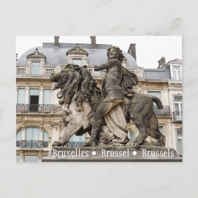 Cartão Postal Estátua de Bruxelas (Frente)
