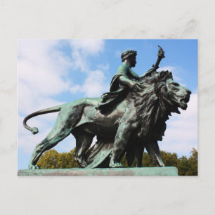 Cartão Postal Estátua de leão e homem