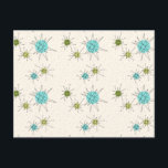 Cartão Postal Estrelas Explodindo Atômicas Icônica<br><div class="desc">Este padrão de cartão-postal de explosões estelares atômicas icônicas apresenta explosões estelares atômicas icônicas. Isso mesmo! O fundo amarelo-escuro com manchas douradas ao estilo antigo é o pano de fundo perfeito para os círculos vibrantes nas cores turquesa, verde-alface suave e verde-pera cafona. As manchas de cor são colocadas de forma...</div>