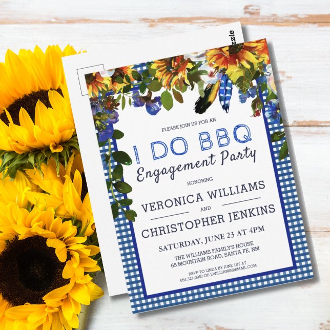 Cartão Postal EU FAÇO CHURRASCO Rustic Floral Blue Xadrez Noivad (I DO BBQ Rustic Floral Blue Checker Engagement Party Invitation Postcard)