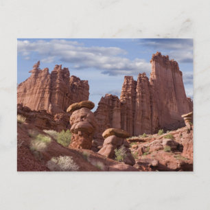 Cartão Postal EUA, Utah. Vista das Torres Fisher. Crédito como: