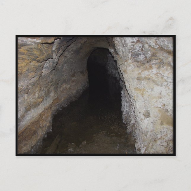 Cartão Postal Explorando Cavernas (Frente)