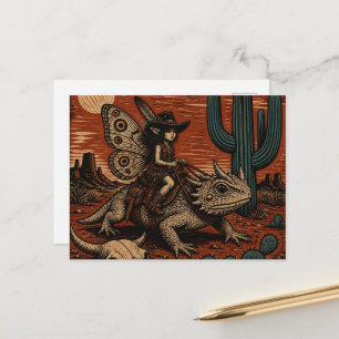 Cartão Postal Fada montando seu lagarto no deserto