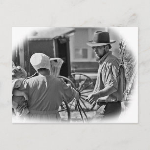 Cartão Postal Família Amish-(p&b)-Cartão Postal