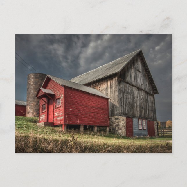 Cartão Postal Farms | Red Wooden Barn in Michigan (Frente)