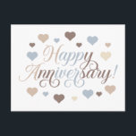 Cartão Postal Feliz aniversário<br><div class="desc">Celebre o amor e os marcos com este cartão postal do Feliz Aniversário,  de tom neutro! Apresentando uma tipografia elegante cercada por corações beges,  azuis e castanhos,  esta carta é perfeita para enviar desejos calorosos e sinceros aos seus entes queridos. Uma escolha eterno para casais e comemorações românticas.</div>