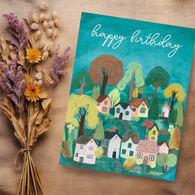 Cartão Postal FELIZ ANIVERSÁRIO Ilustração de Vila Rural Fofa (Cute custom happy birthday postcard with charming village artwork)
