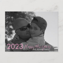 Cartão Postal Feliz Ano Novo Simples 2023 Foto com Letra Rosa