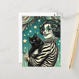 Cartão Postal Feliz Mulher-Palhaço de Circo e um gato preto