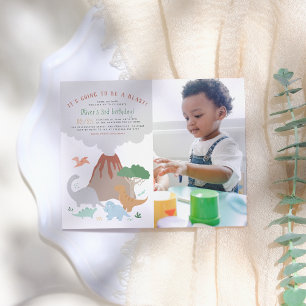 Cartão Postal Festa de Aniversário de Menino com Dinossauro e Vu