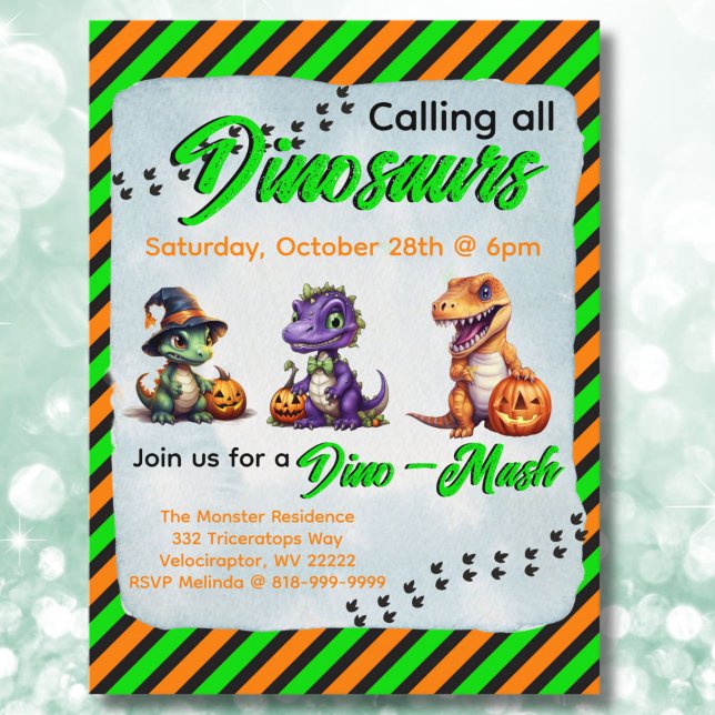 Cartão Postal Festa Dino-Mash do Dinossaur do Halloween (Halloween Dinosaur Invitation Postcard in Orange & Green)