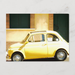 Cartão Postal Fiat 500 amarelo na Itália