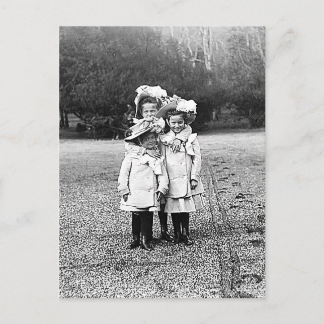 Cartão Postal Filhas do czar da Rússia, Olga, Tatiana, Maria (Frente)