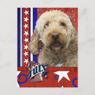 Cartão Postal Firecracker de 4 de julho - GoldenDoodle
