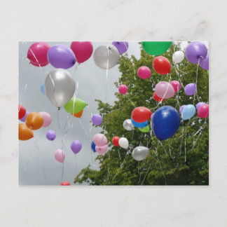 Cartão Postal fliegende Luftballon