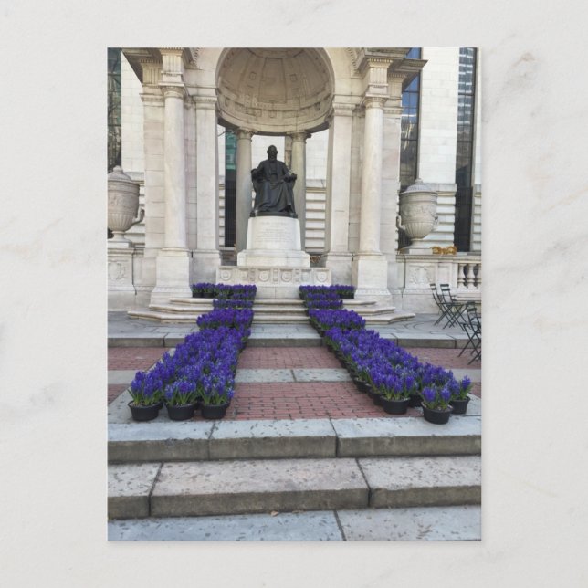 Cartão Postal Flores de primavera de Estátua de Bryant Park Nova (Frente)