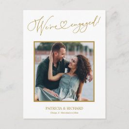Cartão Postal Fofo Estamos Envolvidos no Anúncio do Noivado Foto
