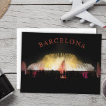Cartão Postal Fonte Mágica Montjuica de Barcelona à noite<br><div class="desc">Foto de uma bela Fonte Mágica Montjuica em Barcelona,  Espanha. São lindas cores e música são realmente mágicas.</div>