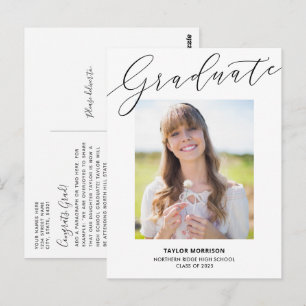 Cartão Postal Formatura em Script Elegante Preto e Branco Gradua