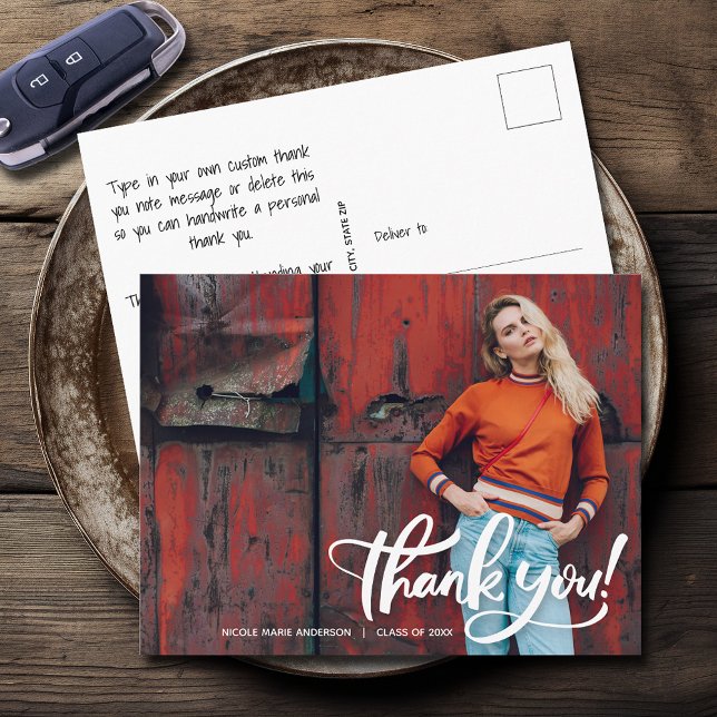Cartão Postal Foto de Formatura Moderna Obrigado (Modern script thank you photo graduation postcards)