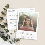 Cartão Postal Foto de Graduação de Script Simples Moderno Obriga<br><div class="desc">Simples obrigado de fotos da graduação moderna que você faz com que você faça um cartão-postal com caligrafia minimalista lendo OBRIGADO com sua foto favorita do mais velho. Mensagem pré-impressa personalizada no verso ou deixe o vazio para escrever uma nota escrita à mão.</div>