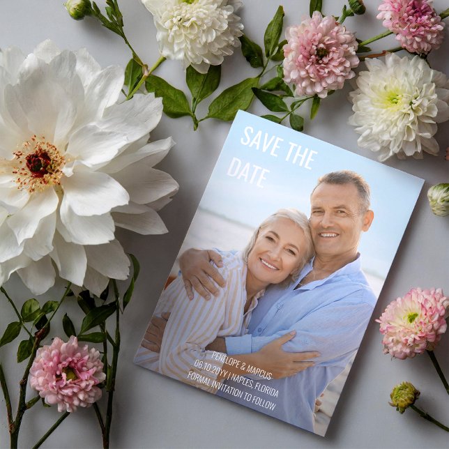 Cartão Postal Foto feliz radiante Casamento Salve a Data (Criador carregado)