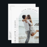 Cartão Postal Foto minimalista de arco moderno Salve a data<br><div class="desc">Convide convidados para o seu casamento com este simples e moderno personalizável para salvar o convite de data. A foto no cartão pode ser mudada para a sua. Isto exceto o convite de data é perfeito para qualquer estação.</div>