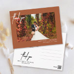 Cartão Postal Foto Simples, Com Letra Mão, Obrigado Terracotta<br><div class="desc">Obrigado seus convidados com este cartões de agradecimentos fotográfico moderno com a letra de "obrigado você".</div>