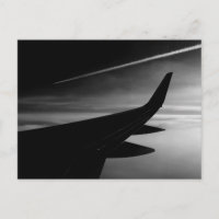Fotografia em preto e branco do avião