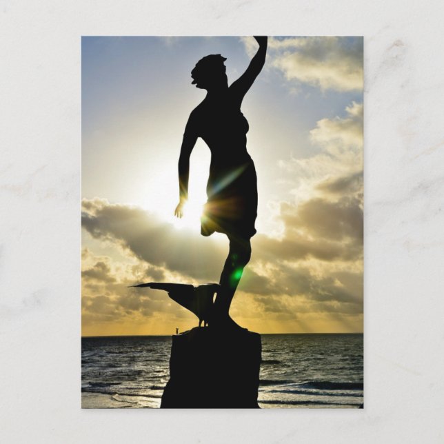 Cartão Postal Frau in der Sonne (Frente)