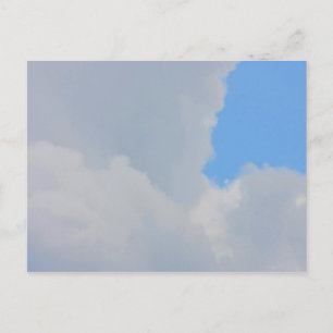 Cartão Postal Fundo do céu azul e nuvens.
