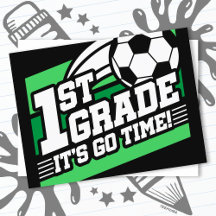 Futebol Da rua De Futebol No Primeiro Dia De Volta