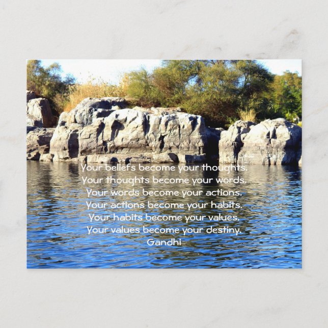 Cartão Postal Gandhi Wisdom dizendo citação sobre o destino (Frente)