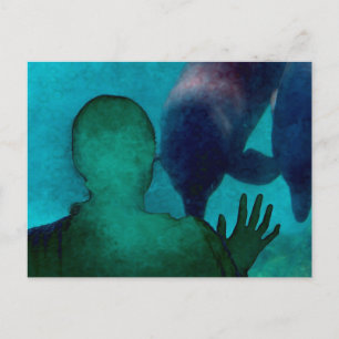 Cartão Postal Garota entregando golfinhos amassados