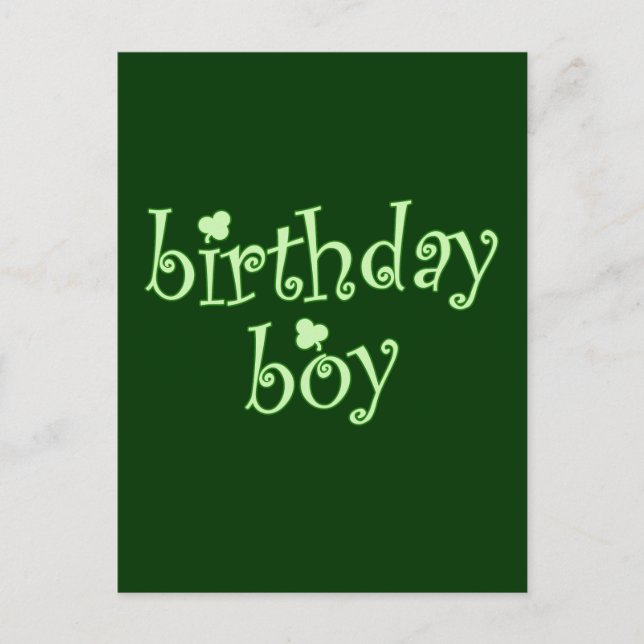 Cartão Postal Garoto de aniversário de Patrick com Shamrocks (Frente)