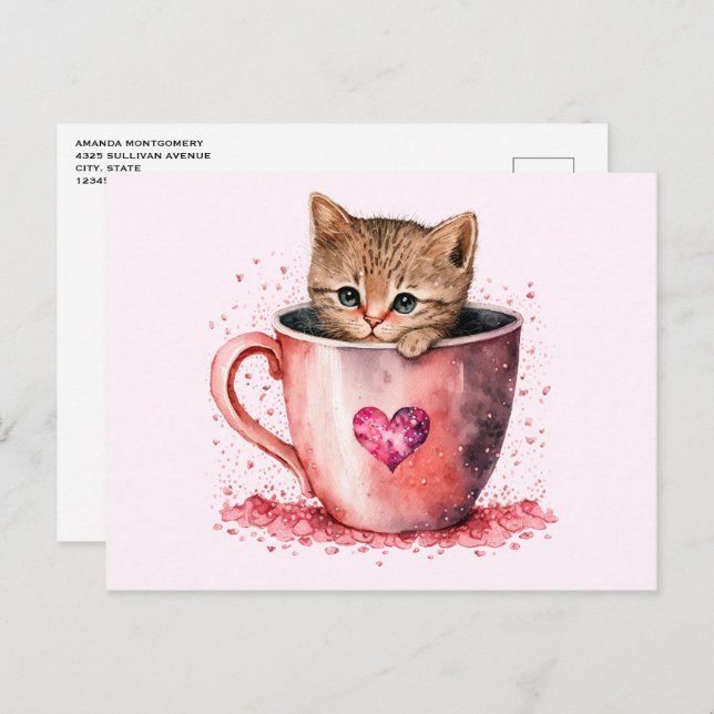 Cartão Postal Gatinho Bonito num Teacup com Corações (Frente/Verso)