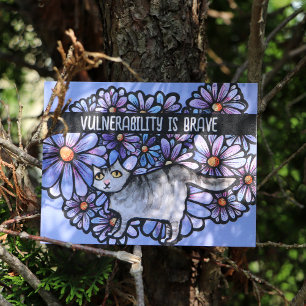 Cartão Postal Gato Kitty Roxo Margaridas Cinza Arte Gatos Cinzen