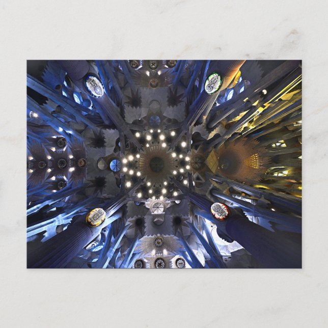 Cartão Postal Gaudi. Sagrada Família. Visão. (Frente)