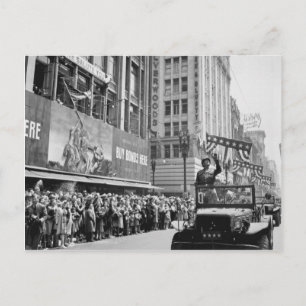 Cartão Postal George S. Patton acenando em uma Parada de Boas-vi