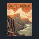Cartão Postal Giants Causeway Irlanda do Norte Viagem Vintage<br><div class="desc">Giants Causeway arte vetorial design. Giants Causeway é uma área de cerca de 40.000 colunas de basalto interligadas,  resultado de uma antiga erupção vulcânica fissural.</div>