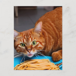 Cartão Postal Ginger Cat Eating Spagetti