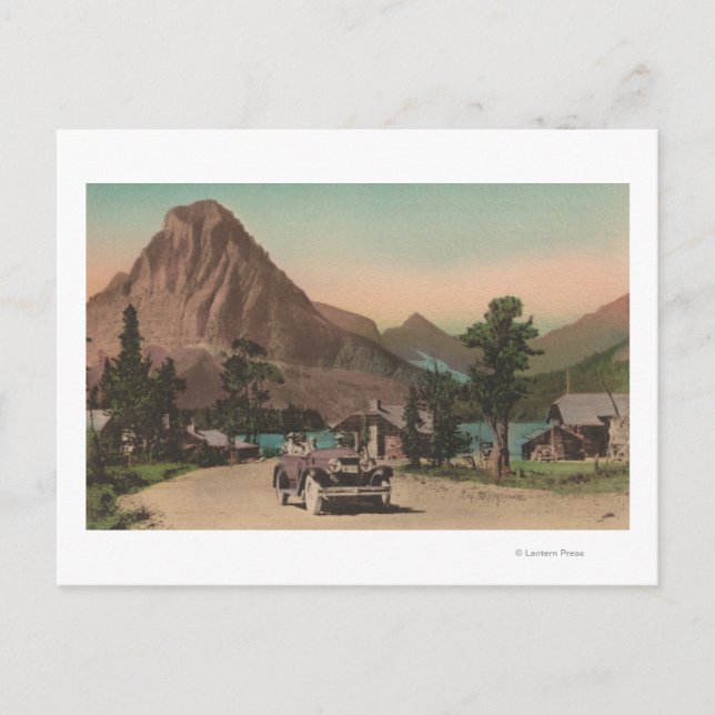 Cartão Postal Glacier, MT - Vista de Dois Chalés & Mt. Rockwell (Frente)