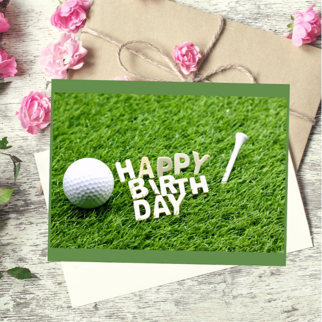 Cartão Postal Golf Feliz Aniversário com bola de golfe e tee (Criador carregado)